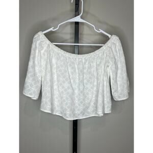 Self Contrast White Eyelet Off Shoulder Crop Top NWT Small